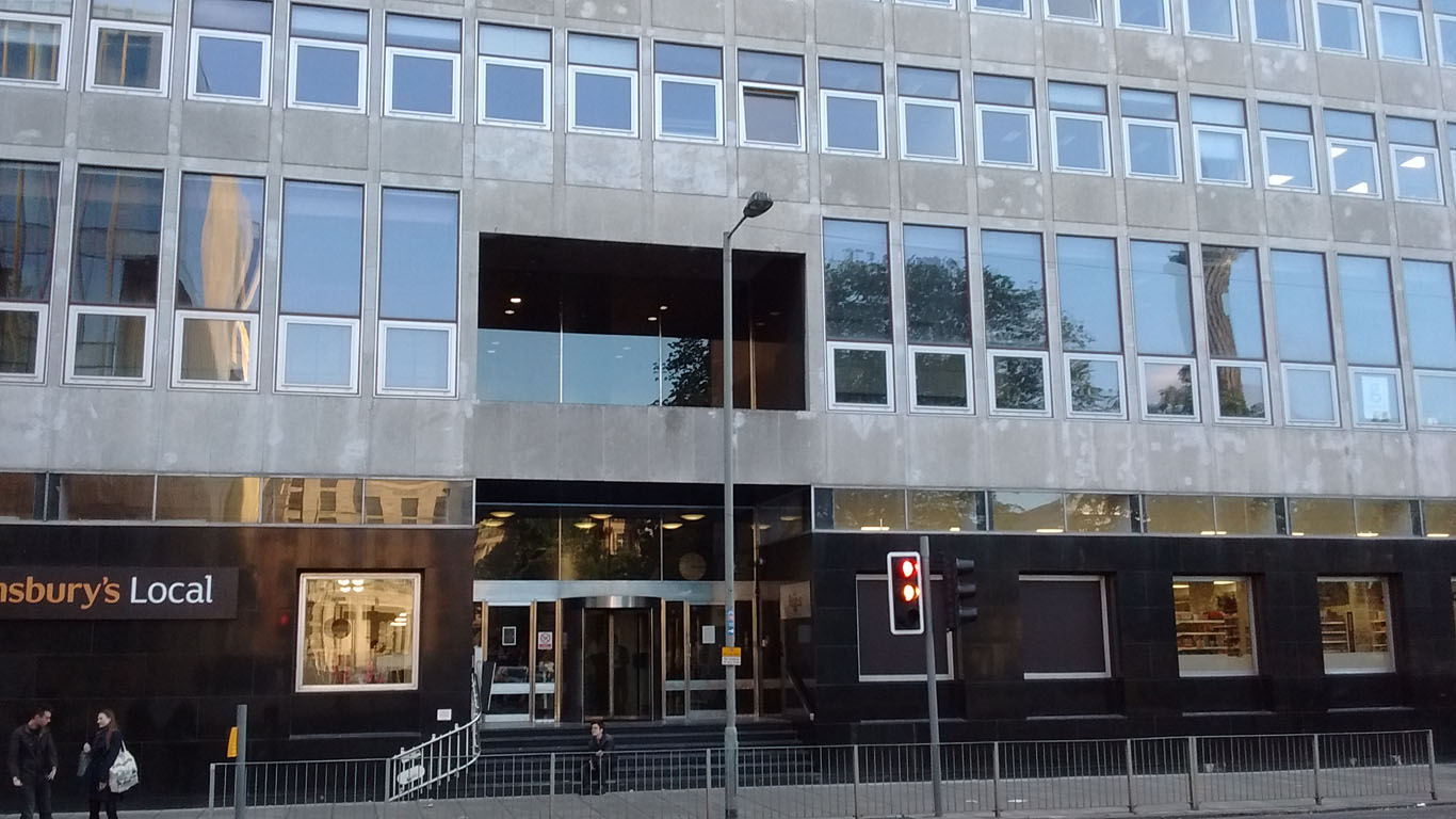 9 - 10 St Andrew Square